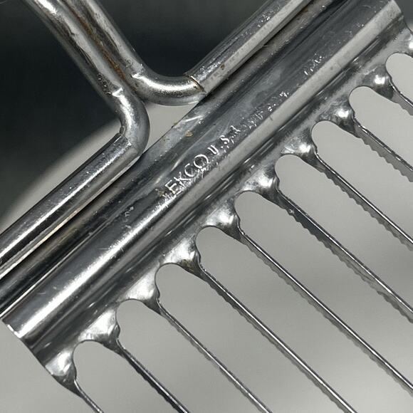 Vintage EKCO USA Tomato Slicer Kitchen Tool Parallel Blades Black Handle - Picture 3 of 12